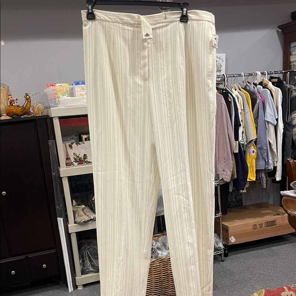 GIANNI Ivory Pinstripe High‑Waisted Straight Leg Dress Pants NWT Imported Fabric